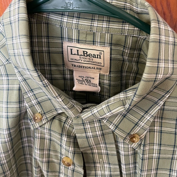 LLBean button down - Picture 2 of 3